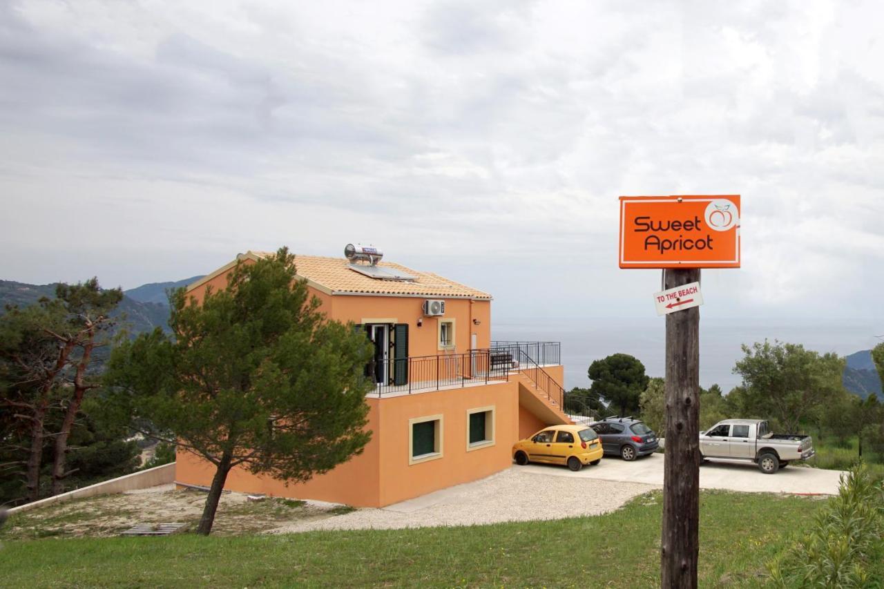 Sweet Apricot Apartment Pelekas Luaran gambar