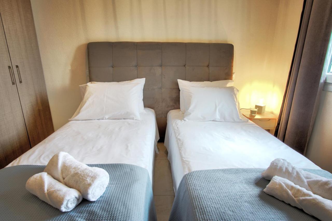 Sweet Apricot Apartment Pelekas Luaran gambar