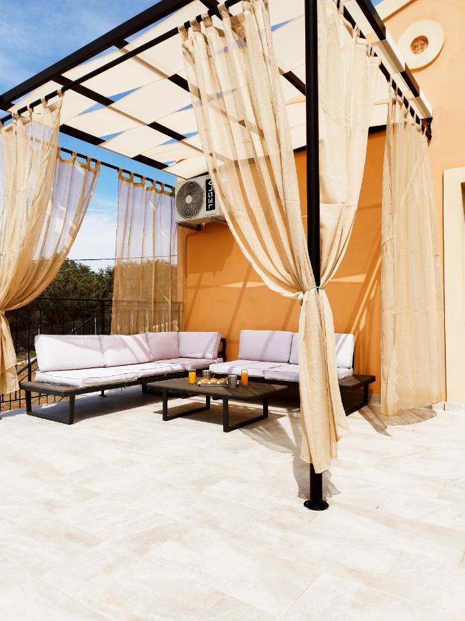 Sweet Apricot Apartment Pelekas Luaran gambar